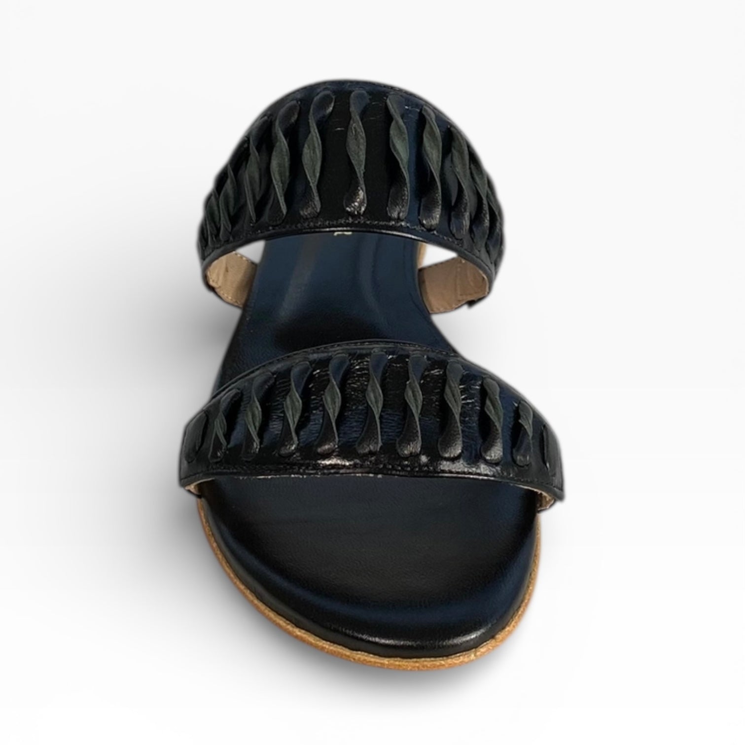 Flat Isis All Black