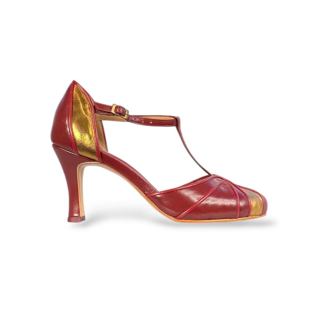 Boneca Adelaide Vinho