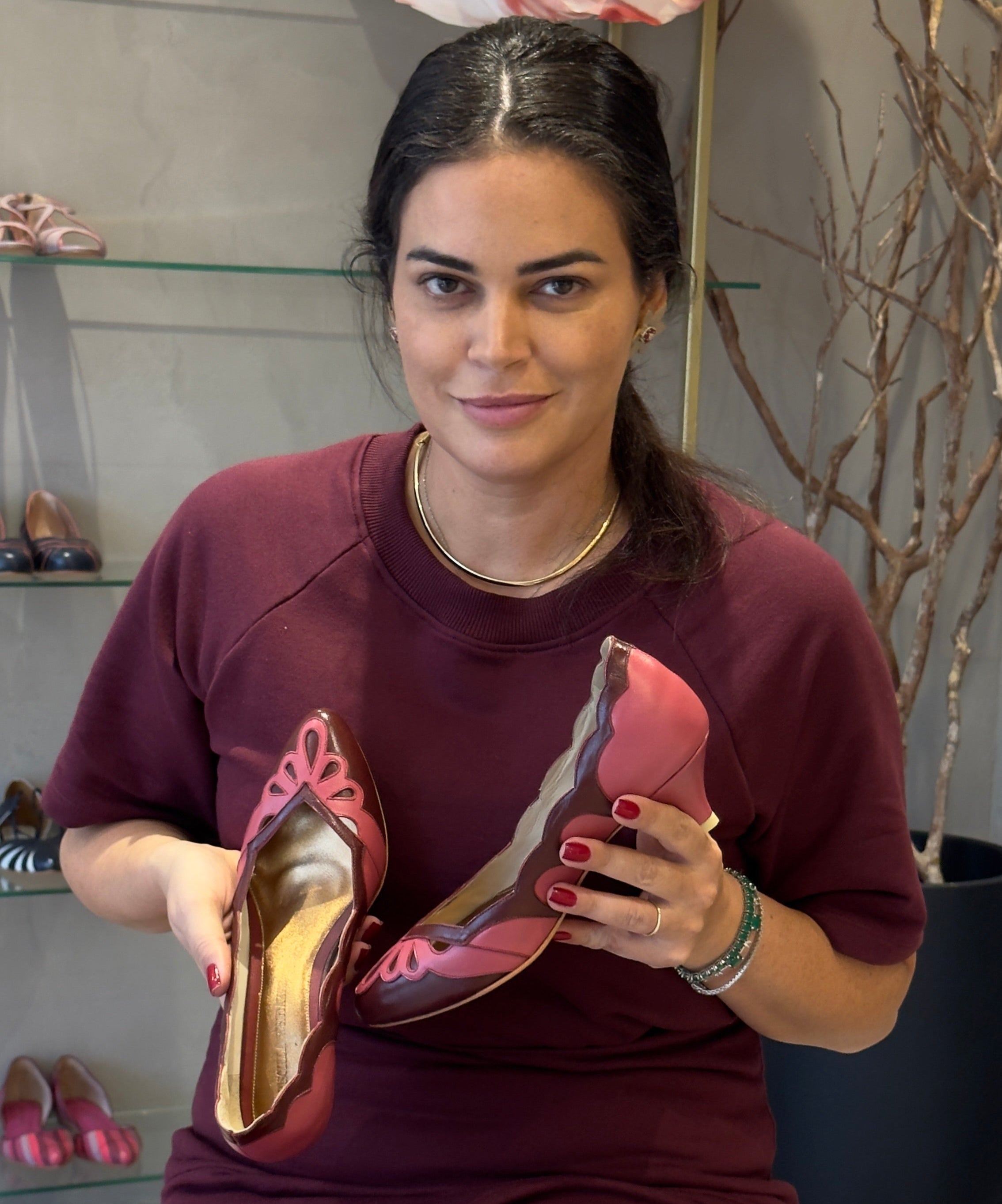 Scarpin Caliandra Vinho com Magnólia