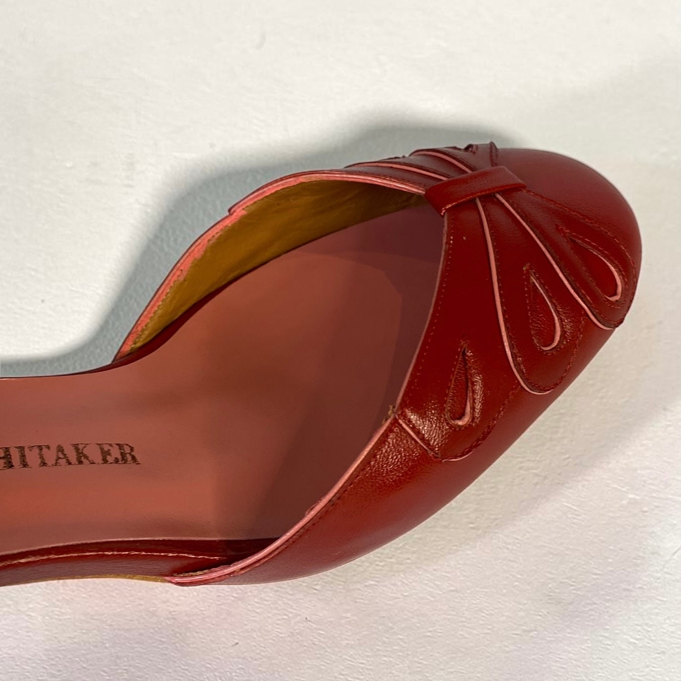 Boneca Laço Vermelho