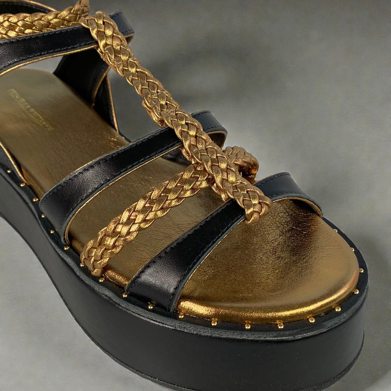 Flatform Alexandra Preto
