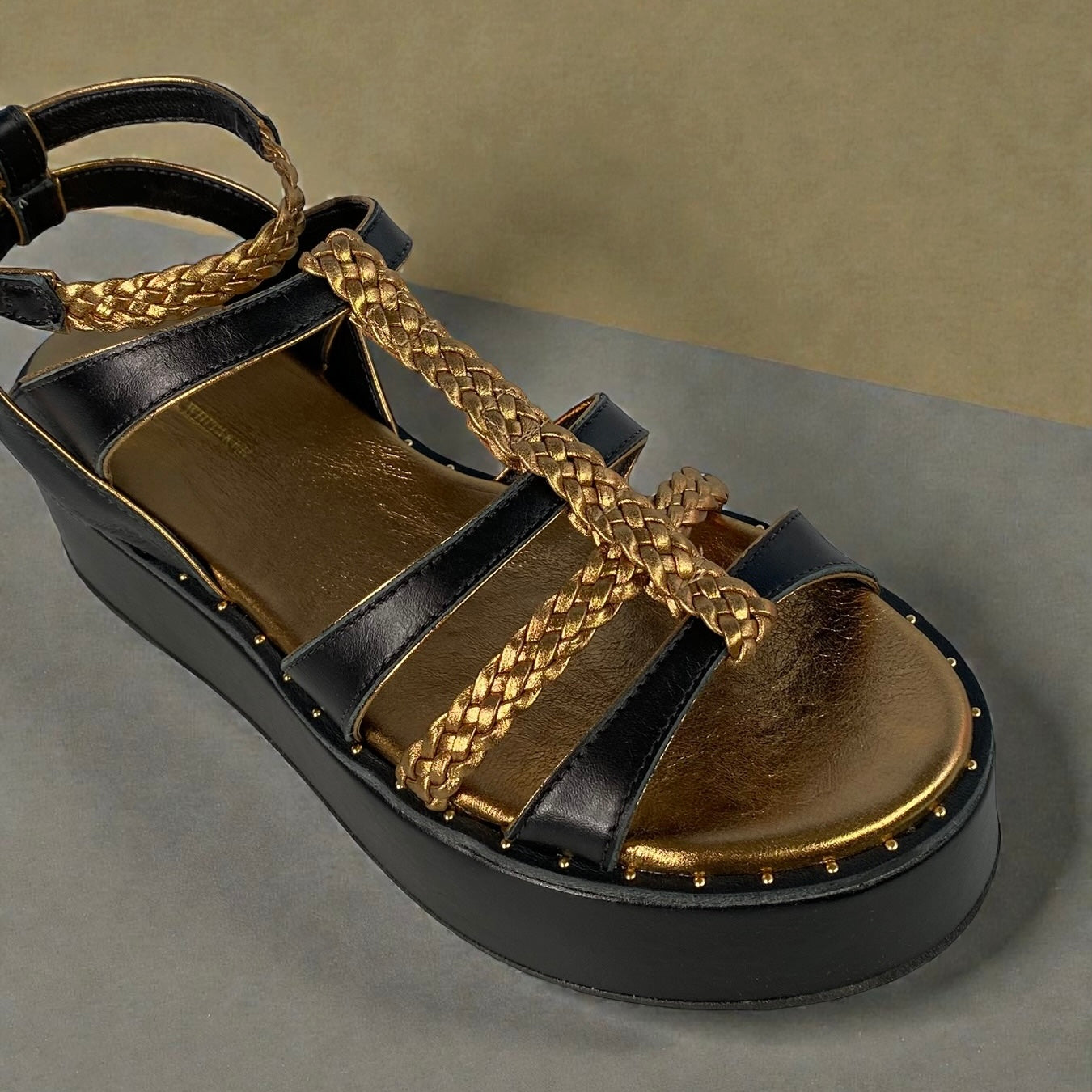 Flatform Alexandra Preto