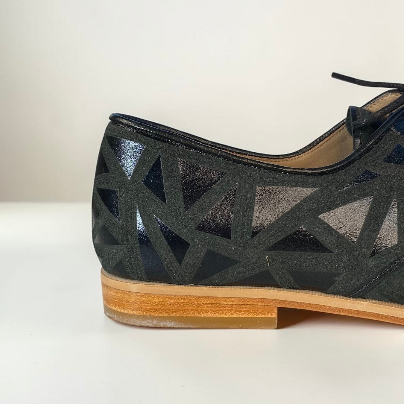 Oxford Mira Preto