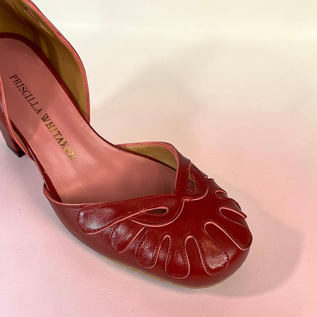 Boneca Pétalas Vermelho