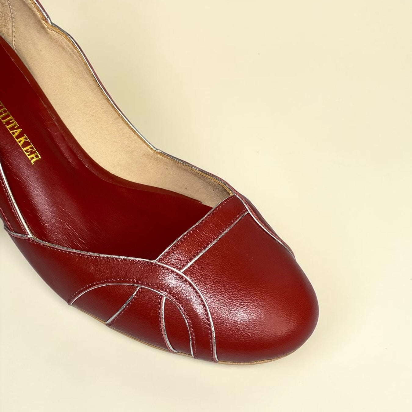Boneca Íris Vermelho