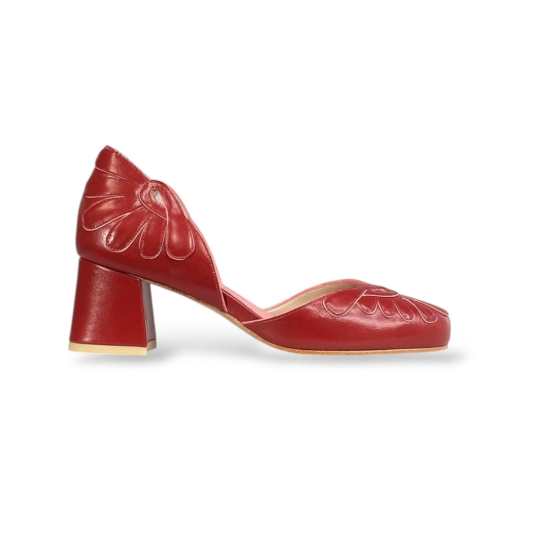 Boneca Pétalas Vermelho com Rosa