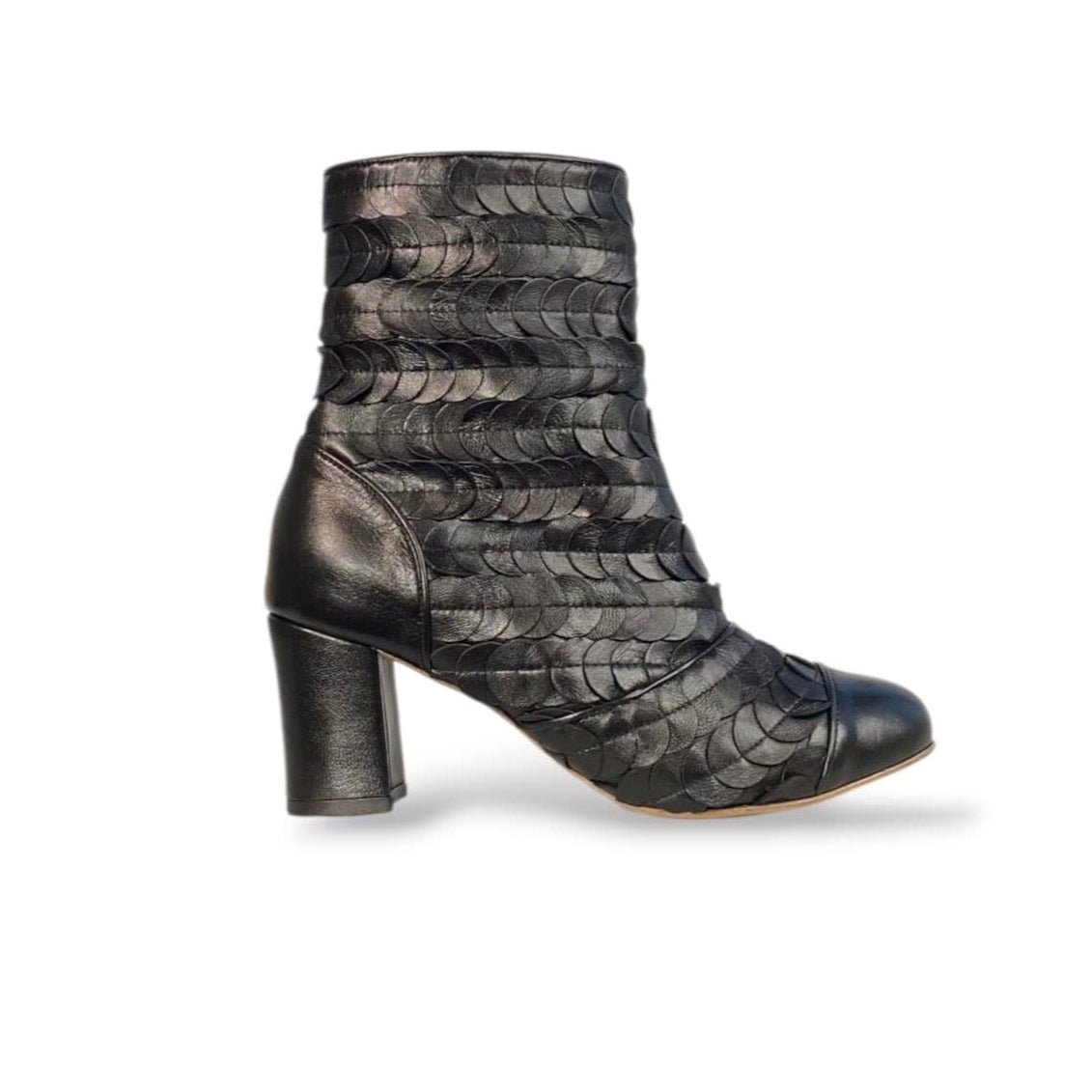 Bota Ani Preto