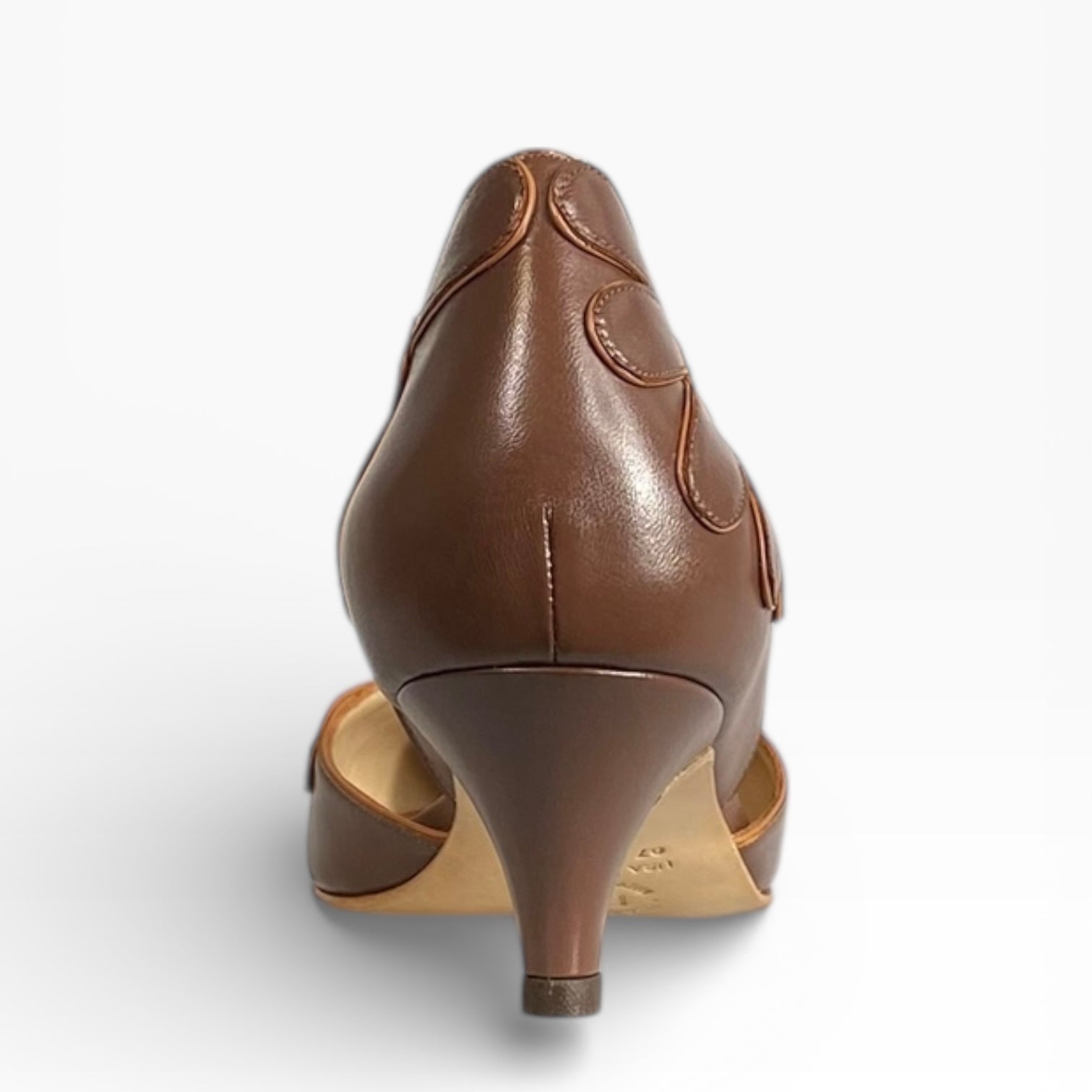 Boneca Pétalas Avelã