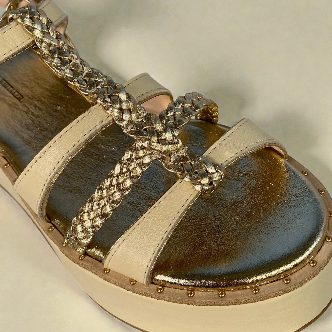 Flatform Alexandra Creme
