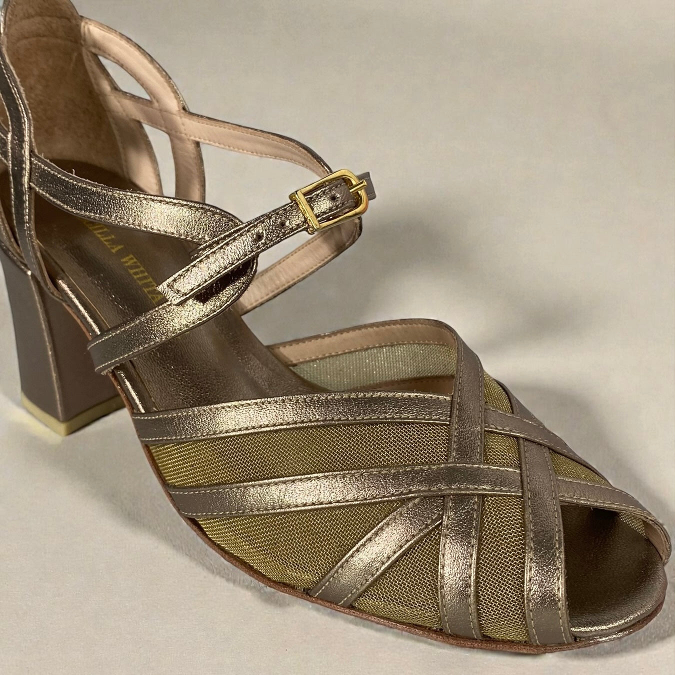 Peep Toe Michelle Prata Velho