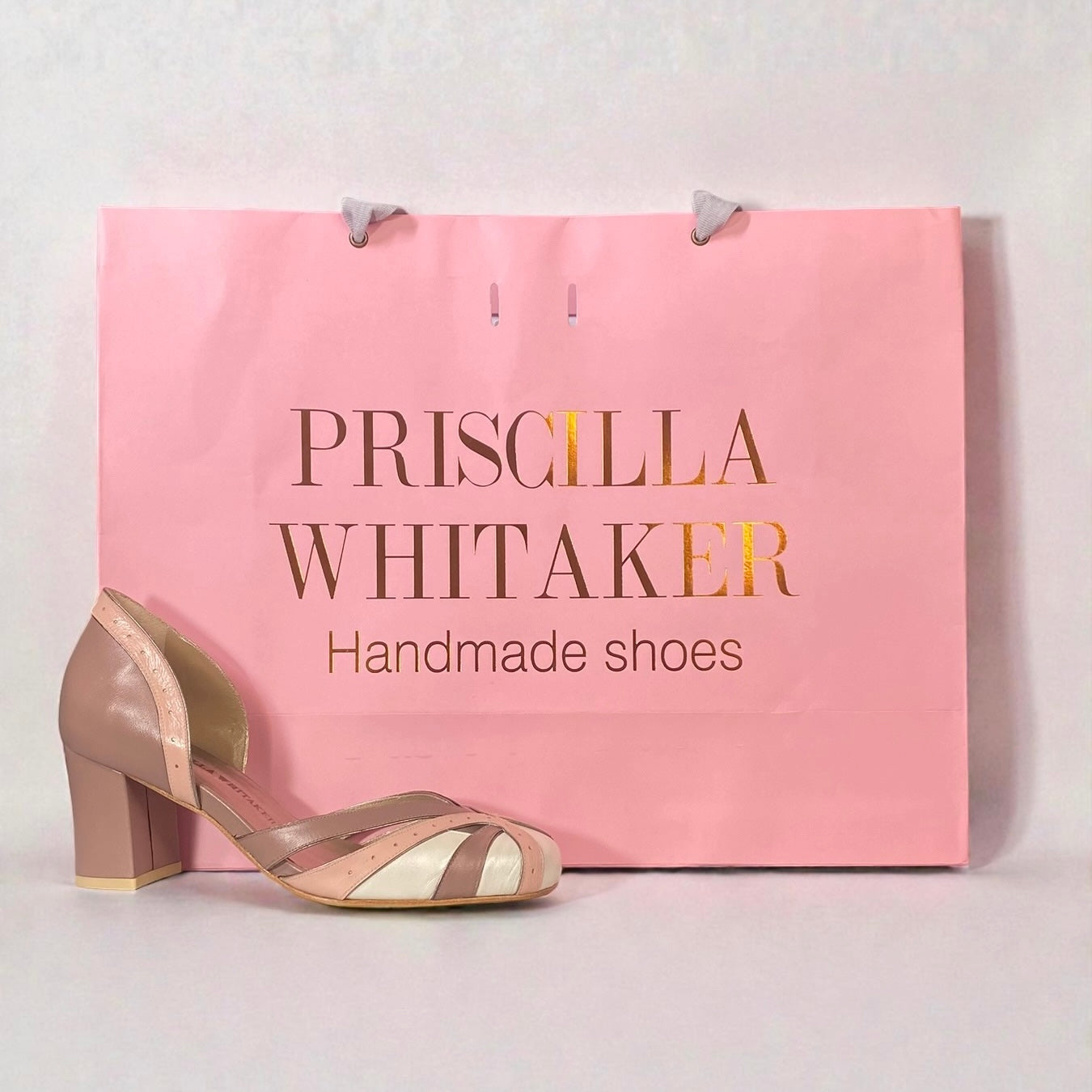 Boneca Máscara  Rosê com Branco Perolado