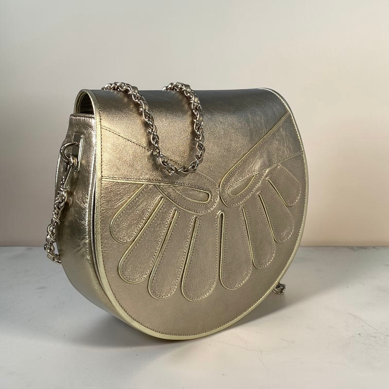 Bolsa Pétalas Prata Velho