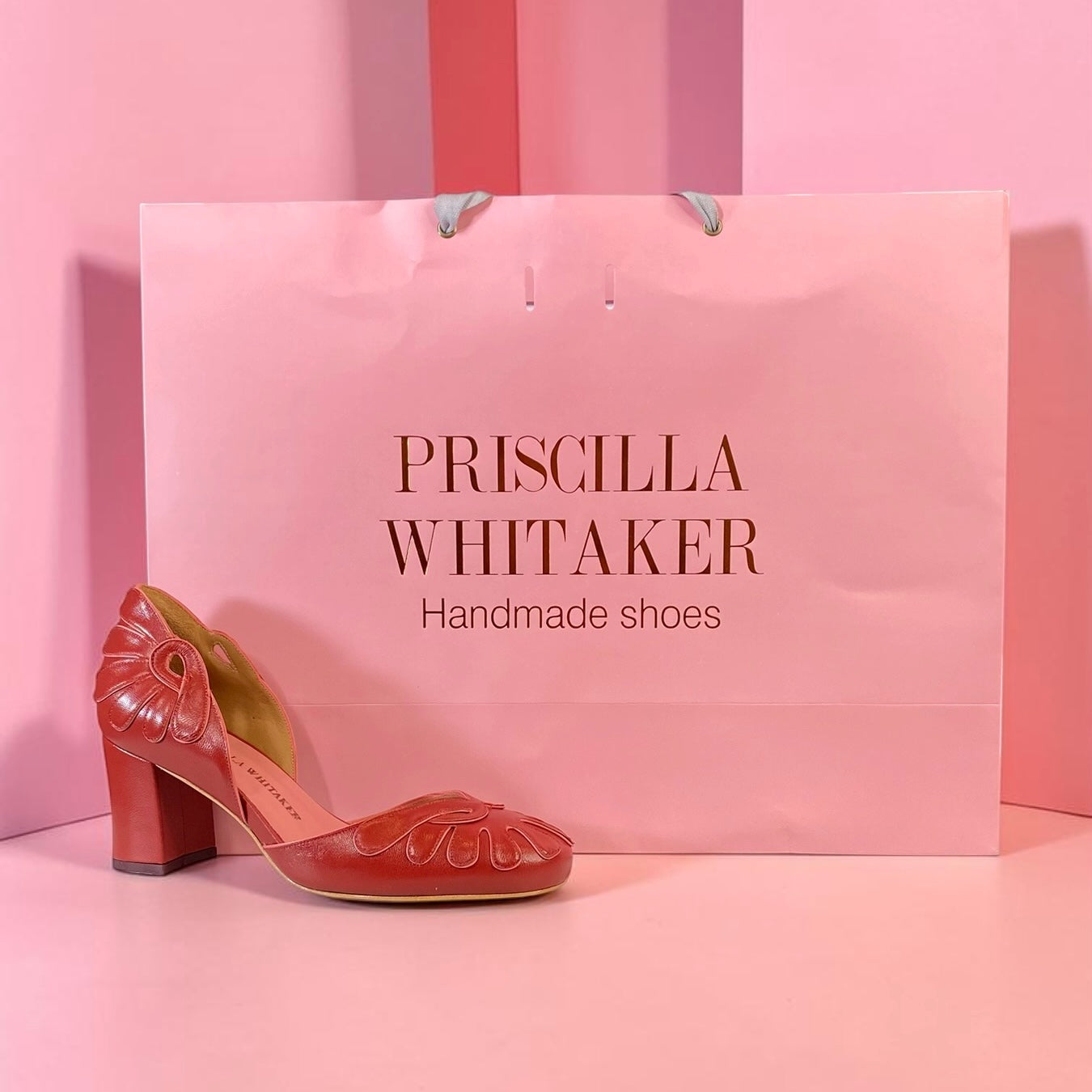 Boneca Pétalas Vermelho