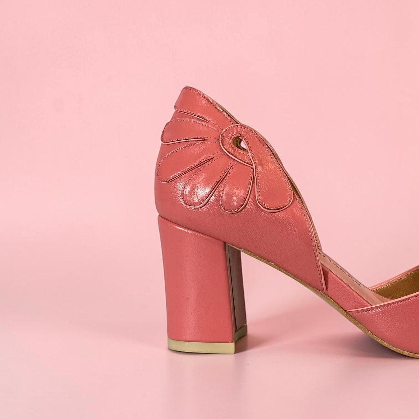 Boneca Pétalas  Rosa