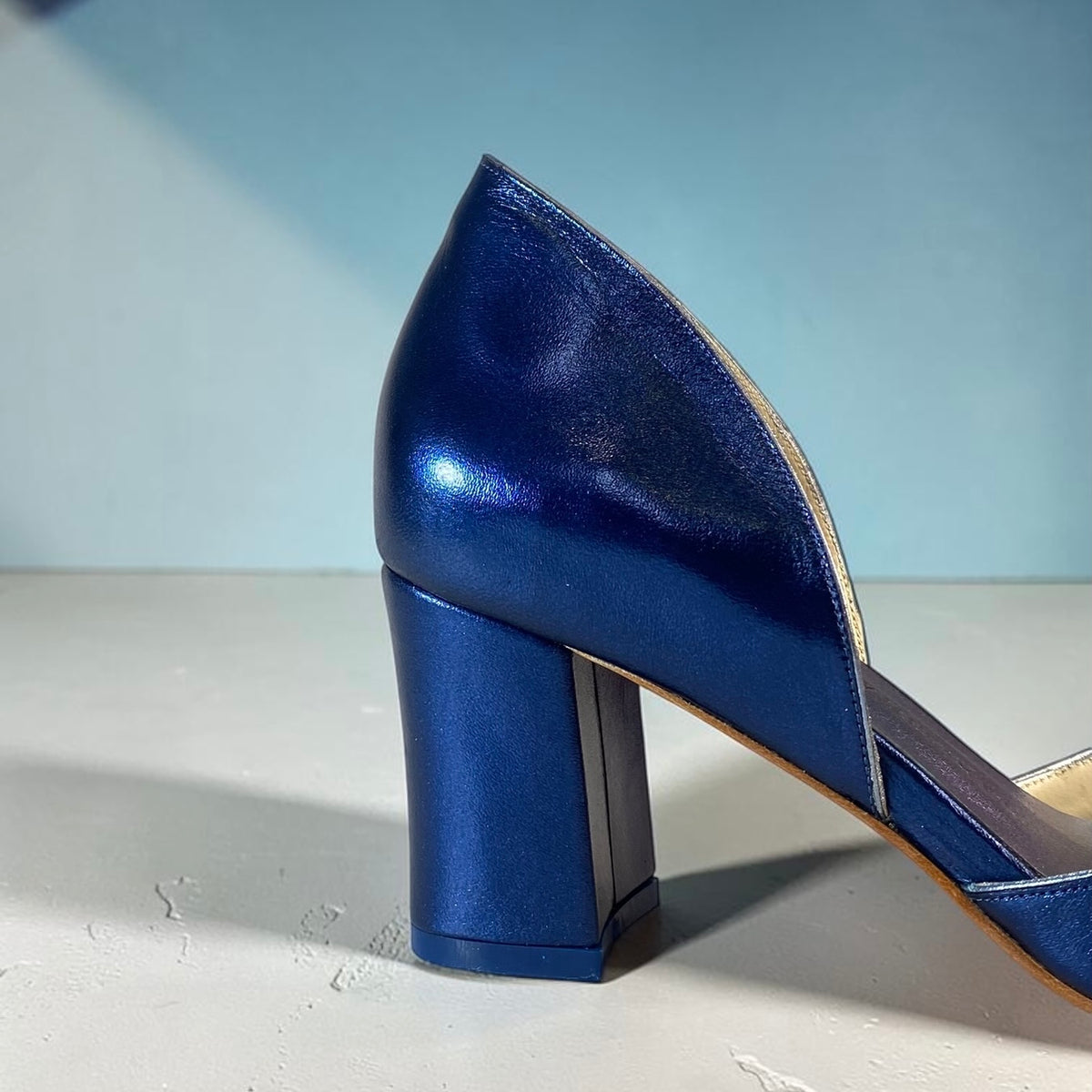 Boneca Radiant Azul