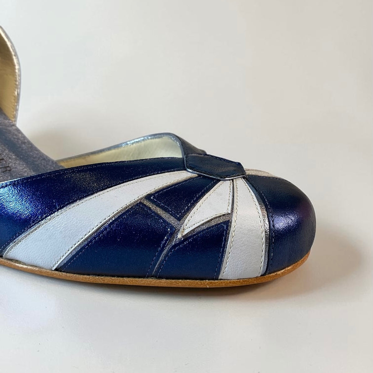 Boneca Radiant Azul