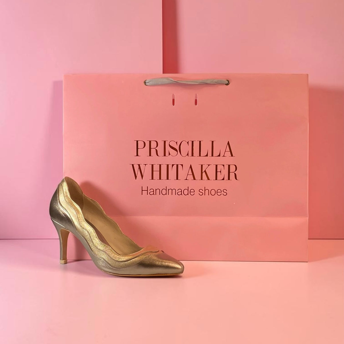 Scarpin Wave Prata velho com Champagne