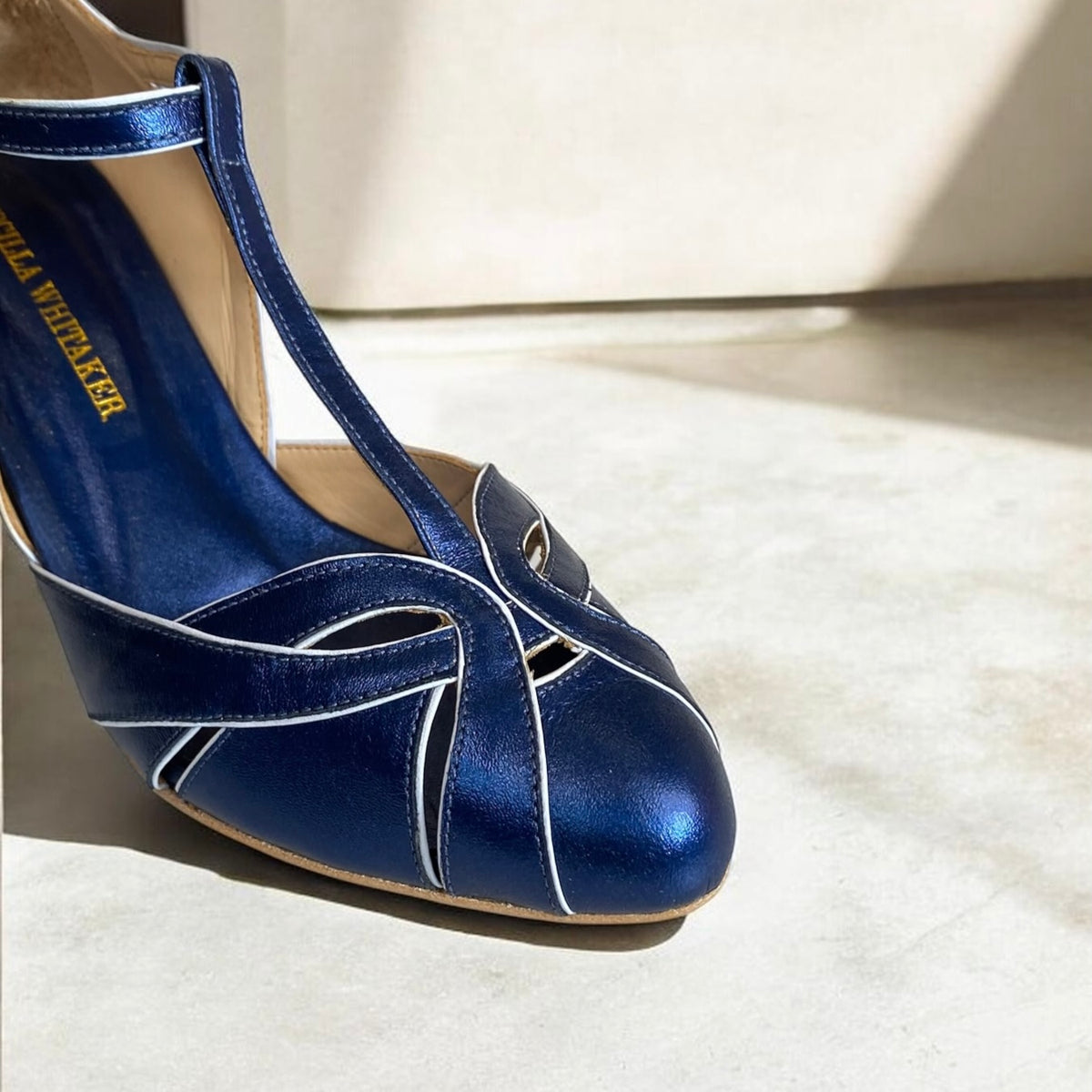 Scarpin Vítra Azul Metalizado