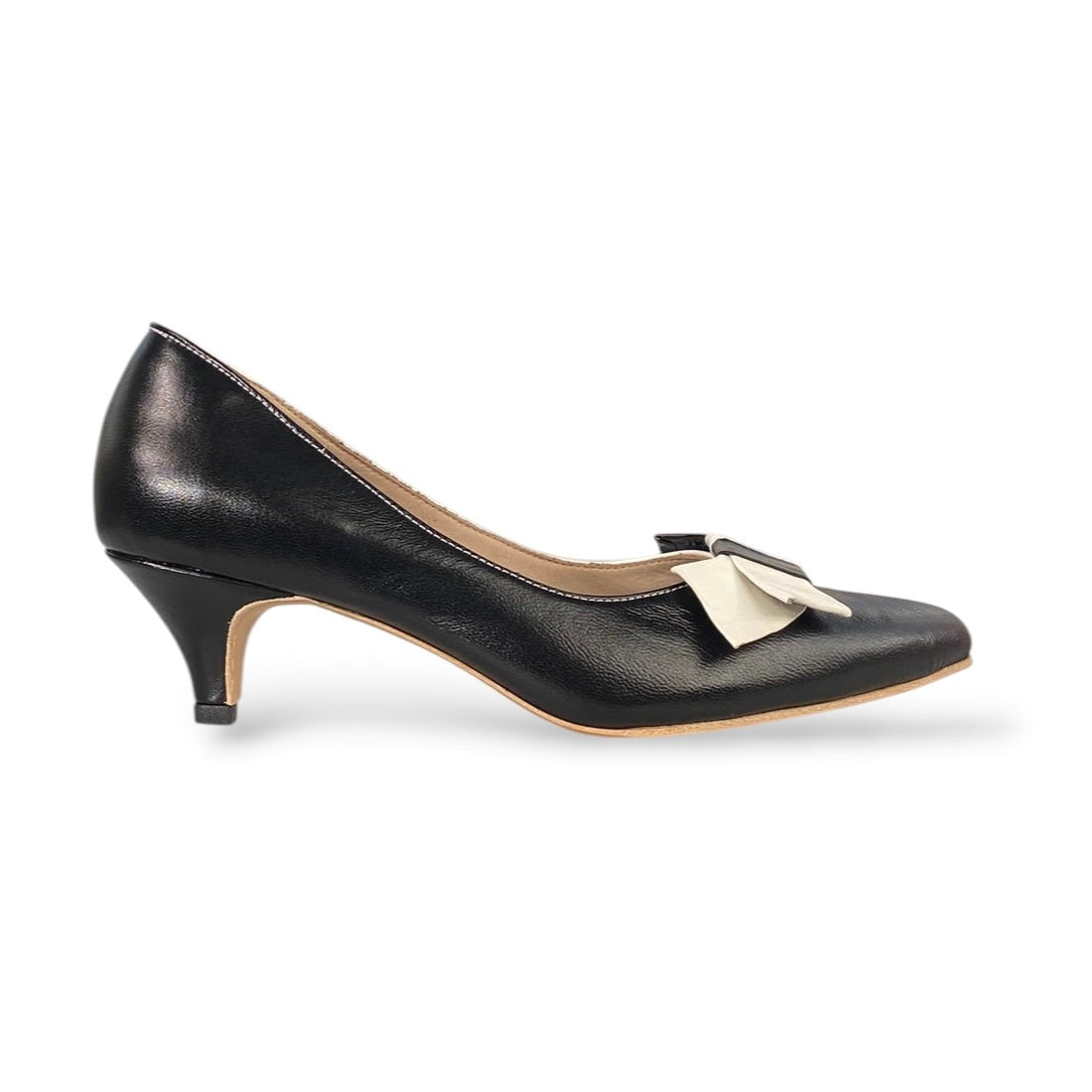 Scarpin Manuella Preto e Branco