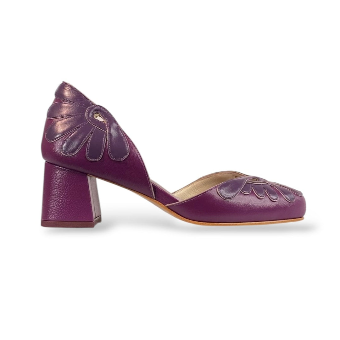 Boneca Pétalas Tons de Roxo