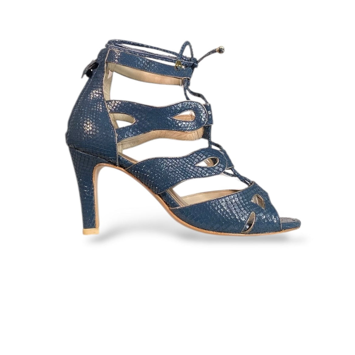 Sandália Agatha Arraia Marinho