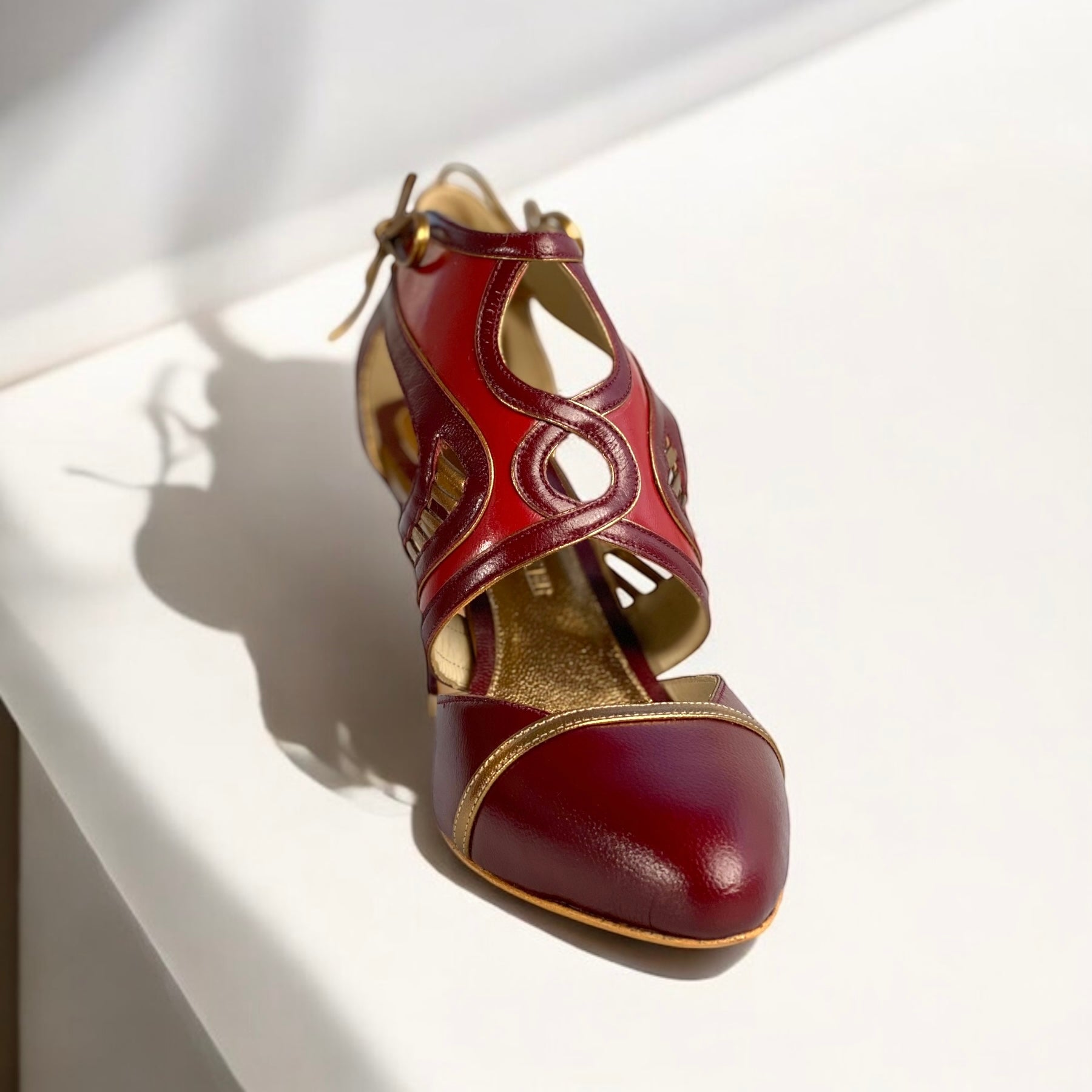 Scarpin Celeste Vinho