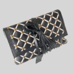 Clutch Charlotte Preto