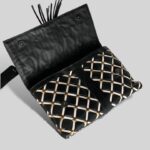 Clutch Charlotte Preto